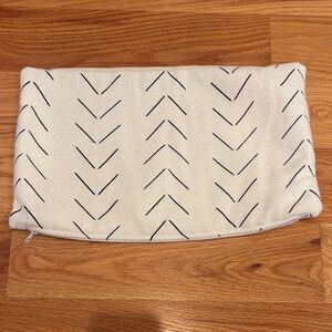 Woven Nook Pillow Cover